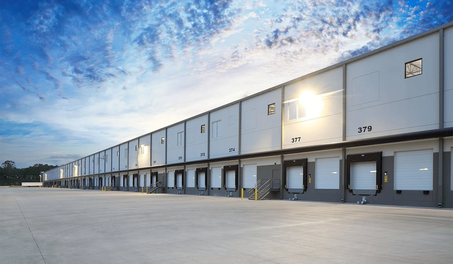 Logistics & warehouses